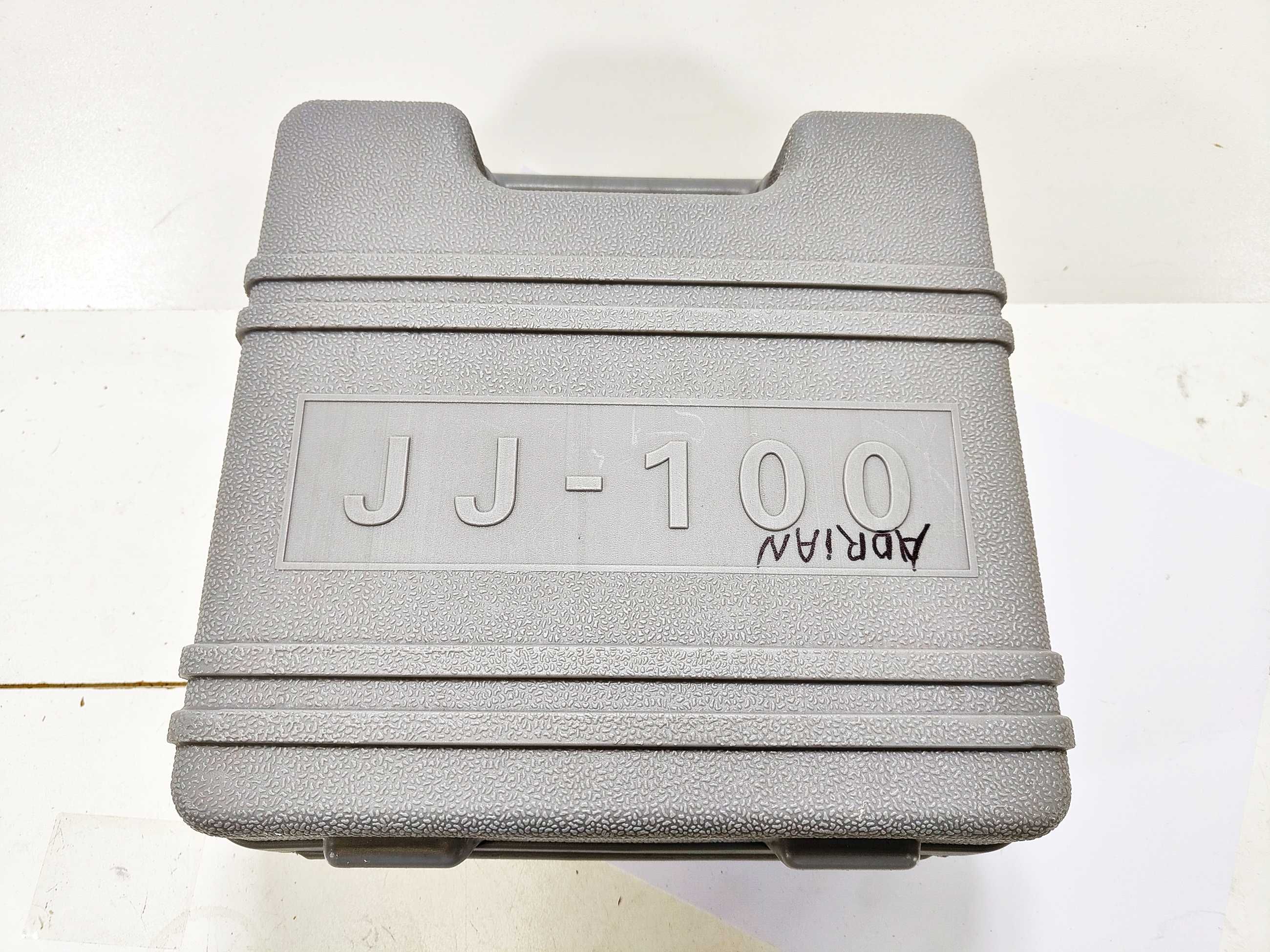 Klucz udarowy samochodowy INTRIMEX JJ-100