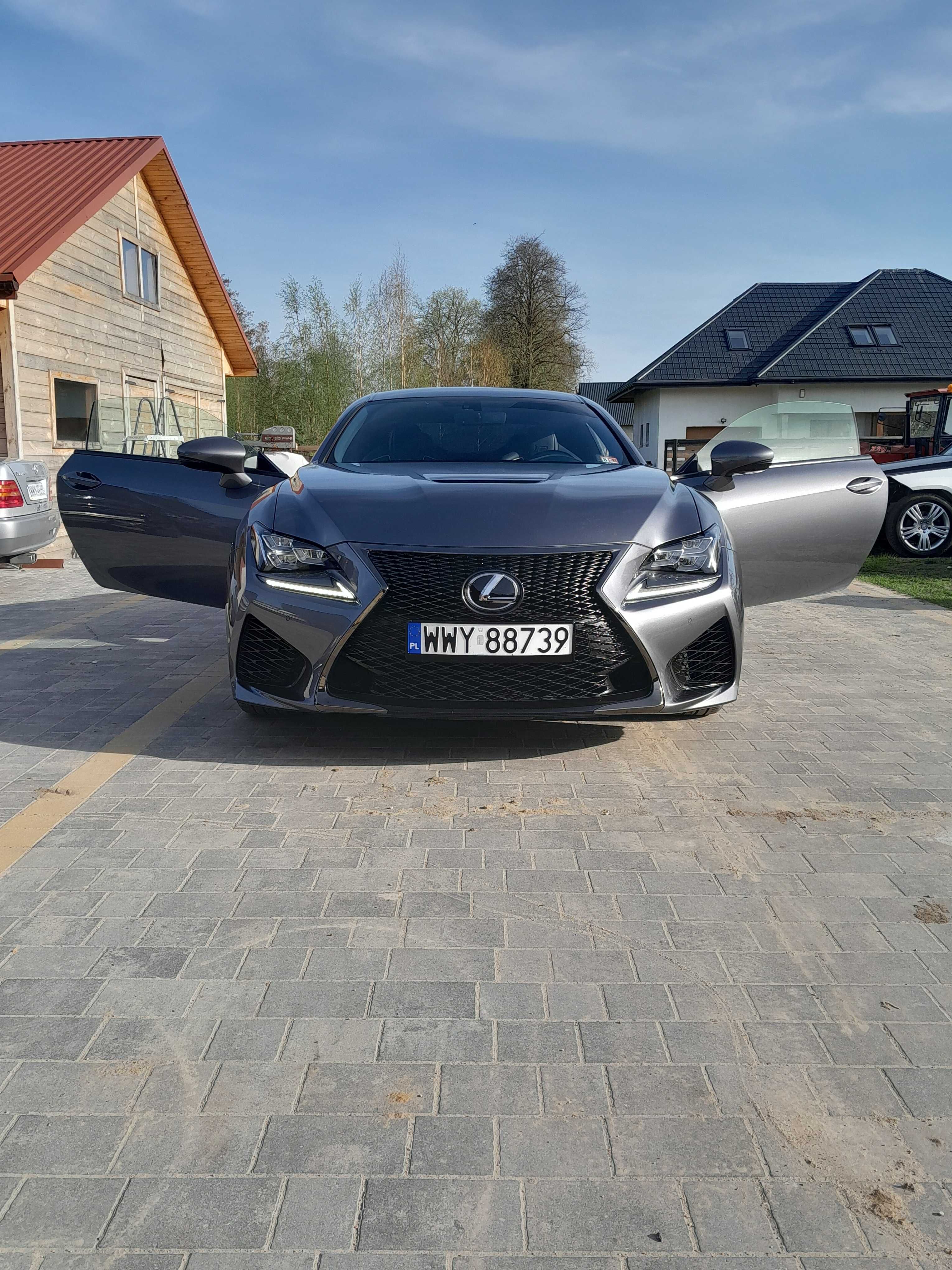 Lexus RCF 5.0 V8 477 KM CARBON przebieg 84550