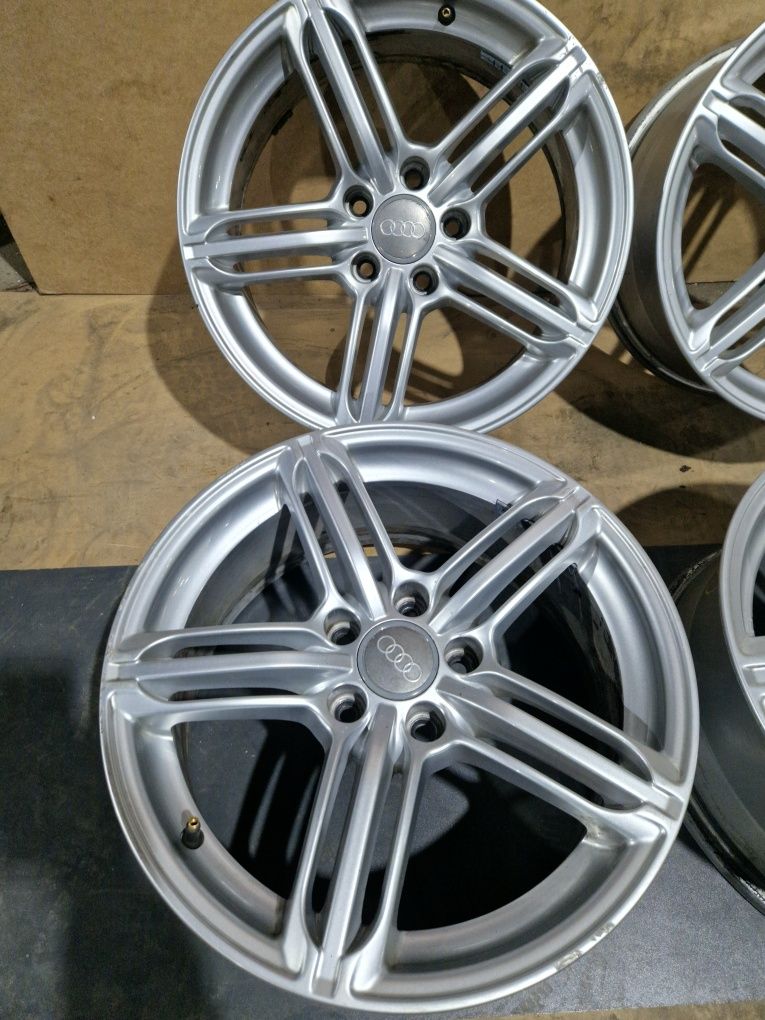 Диски Audi,vw,Skoda r17,5*112,dia66.6,et39,Go Avto Terminal