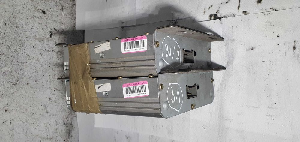 Wzmacniacz audio Ford Mustang 01-04r F7ZF-18C808-AA Siedlce