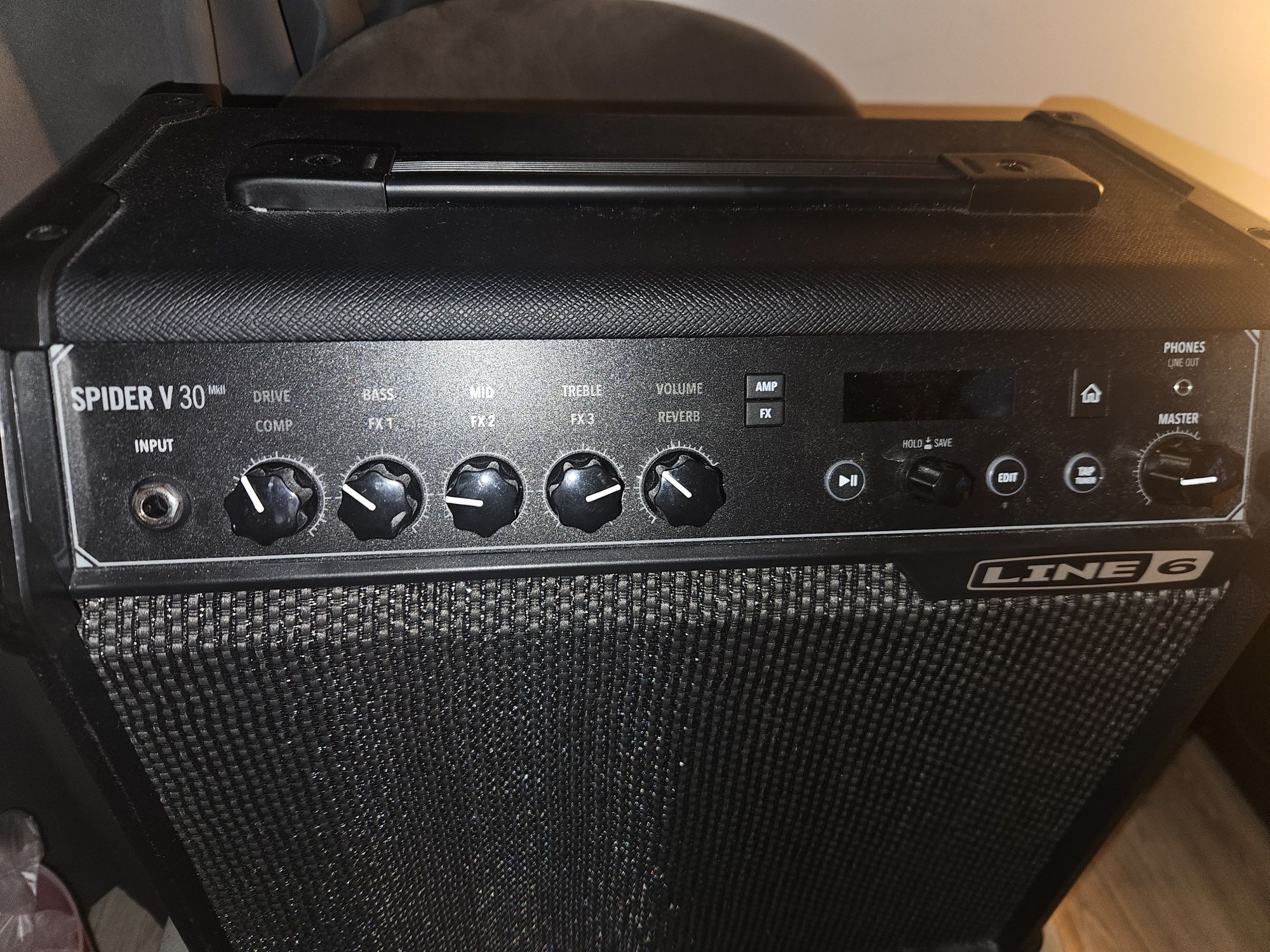 Line 6 Spider V30 Mk2, jak nowy
