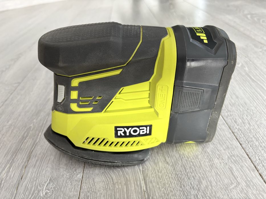 Szlifierka oscylacyjna Ryobi