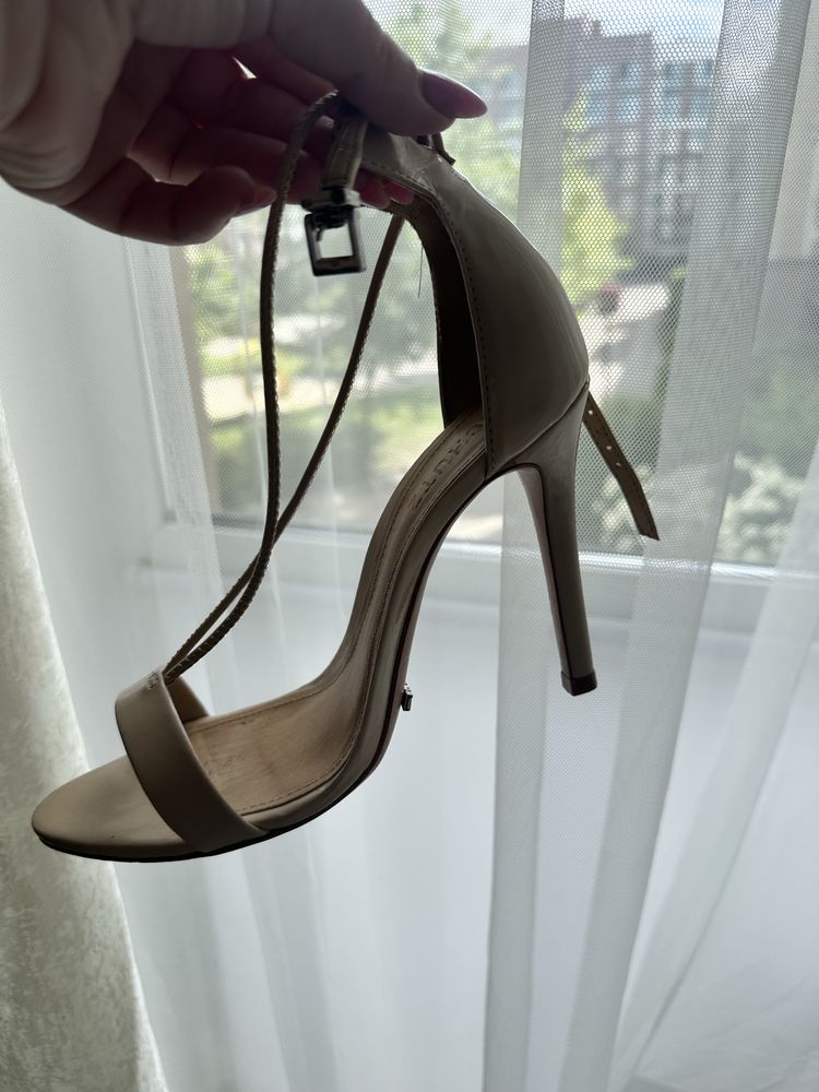 Босоніжки Schutz оригінал
