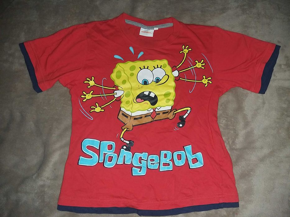 Czerwona koszulka Spongebob