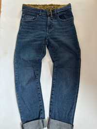 Zara miękkie jeansy na 140 świetne