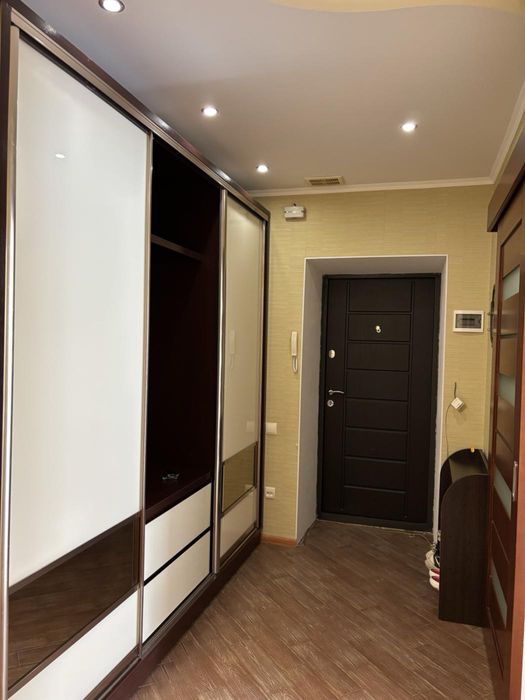 Двушка 69кв.м , Вид моря, Таирово, Газ, 65000$