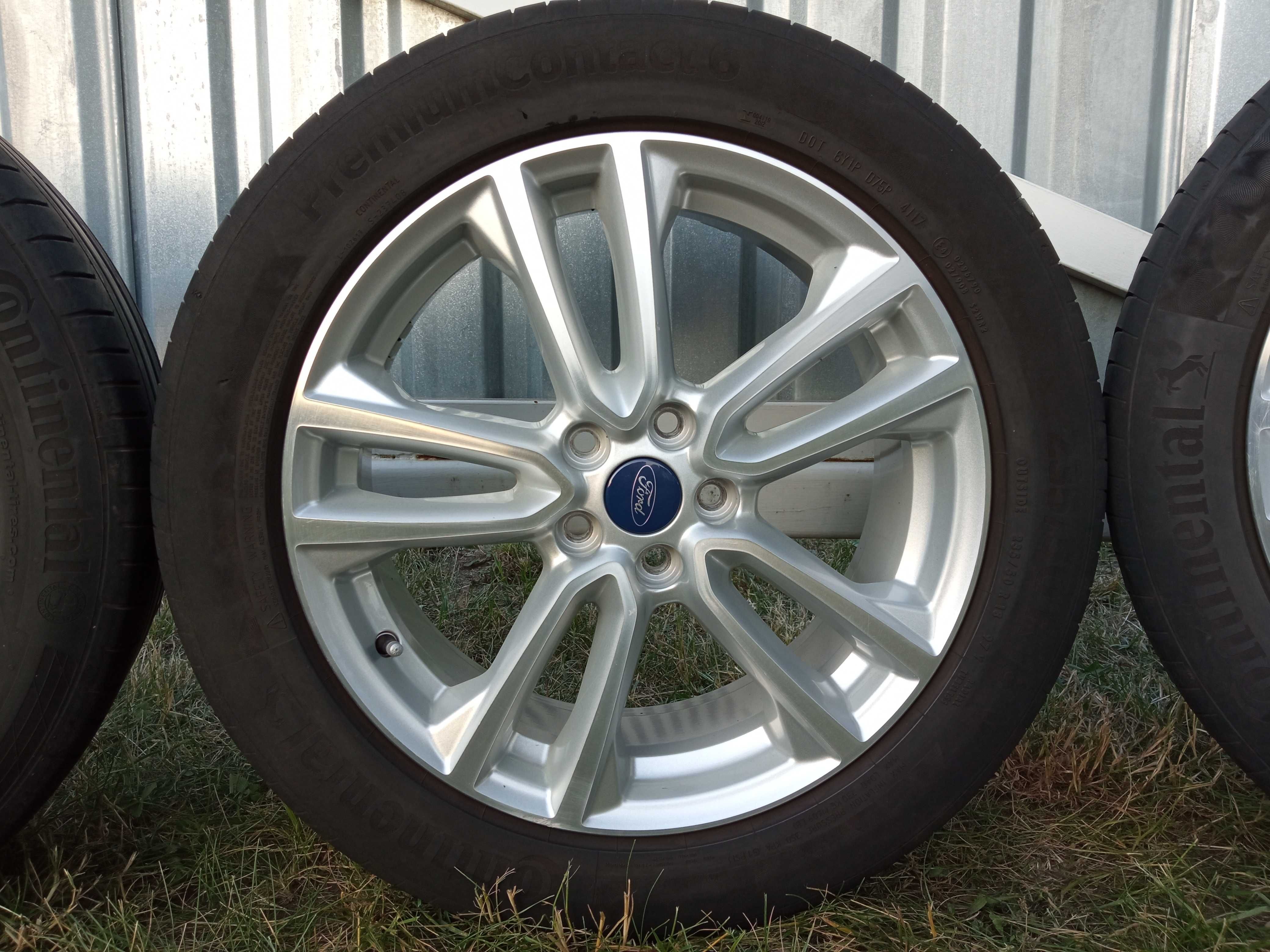 Koła Felgi Ford 18cali 5x108 et52,5 Opony letnie Continental 235/50r18