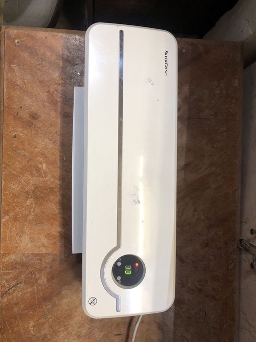 Тепловентилятор настінний SilverCrest