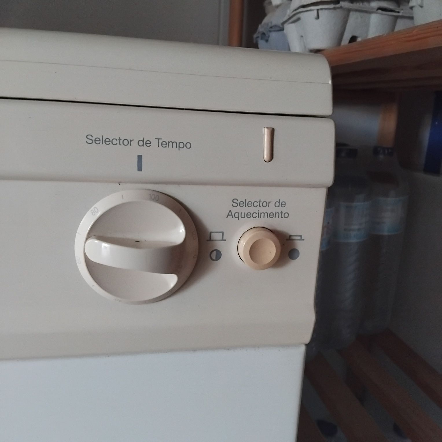 Máquina de secar roupa
