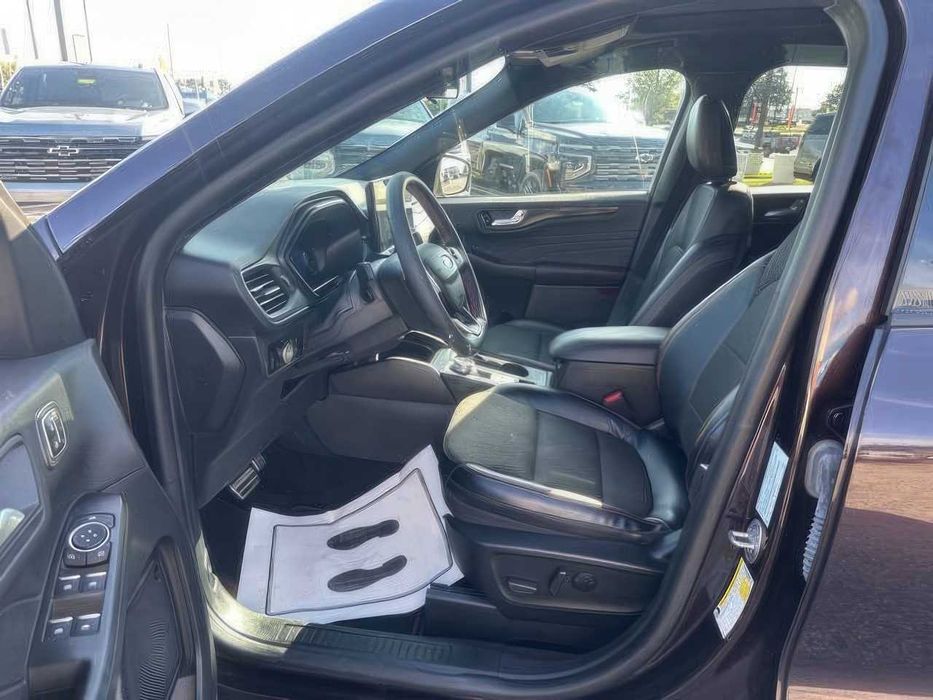 Ford Escape ST-Line Select      2023