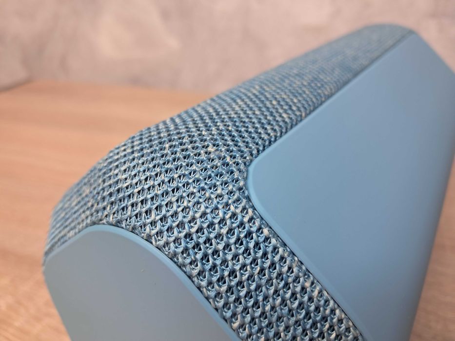 Портативна колонка Sony SRS XE300