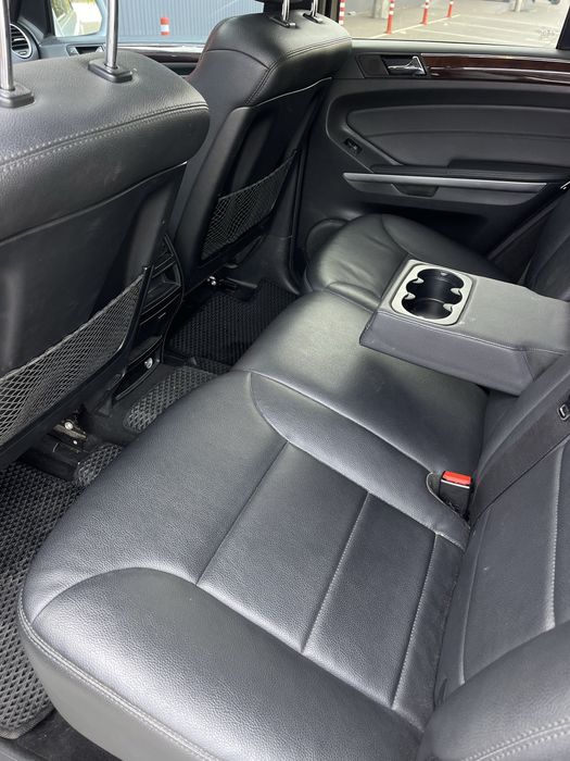 В продажі  Mercedes ML 350