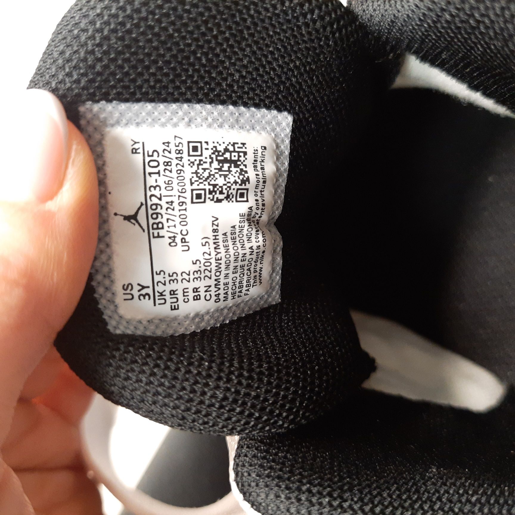 Кросівки Stay Loyal 3 FB9924-105