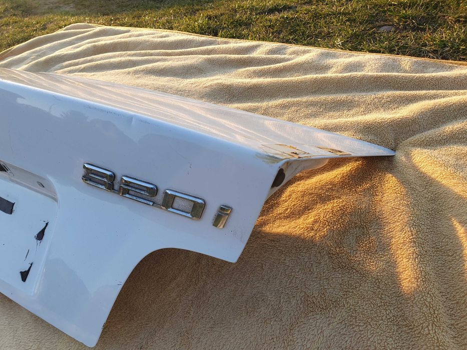 Klapa tylna bagażnika BMW e36 coupe