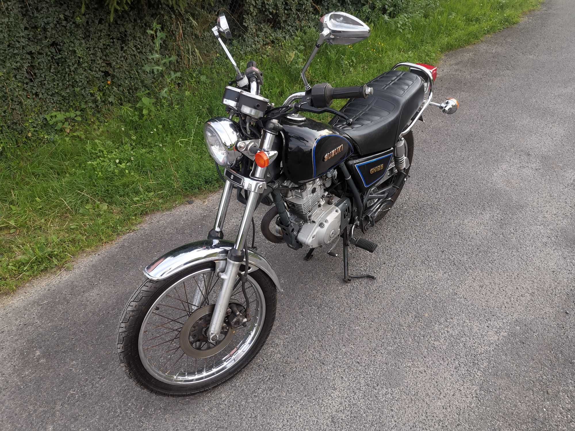 Motor Suzuki gn 125
