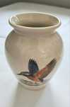 Ręcznie malowany wazon ptak Jane & Stephen Baughan Aston Pottery