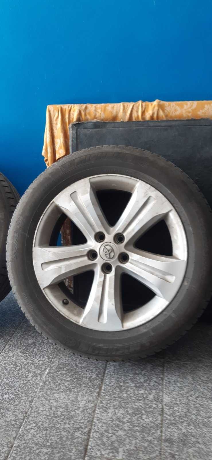 Диски TOYOTA з резиною MICHELIN 235/55 R19 4шт.