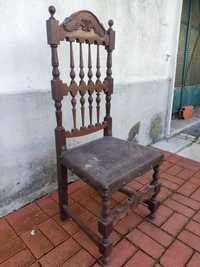 Cadeira de madeira antigas