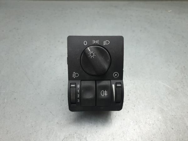 Botão / interruptor de luzes OPEL Astra G Sedan (F69_)