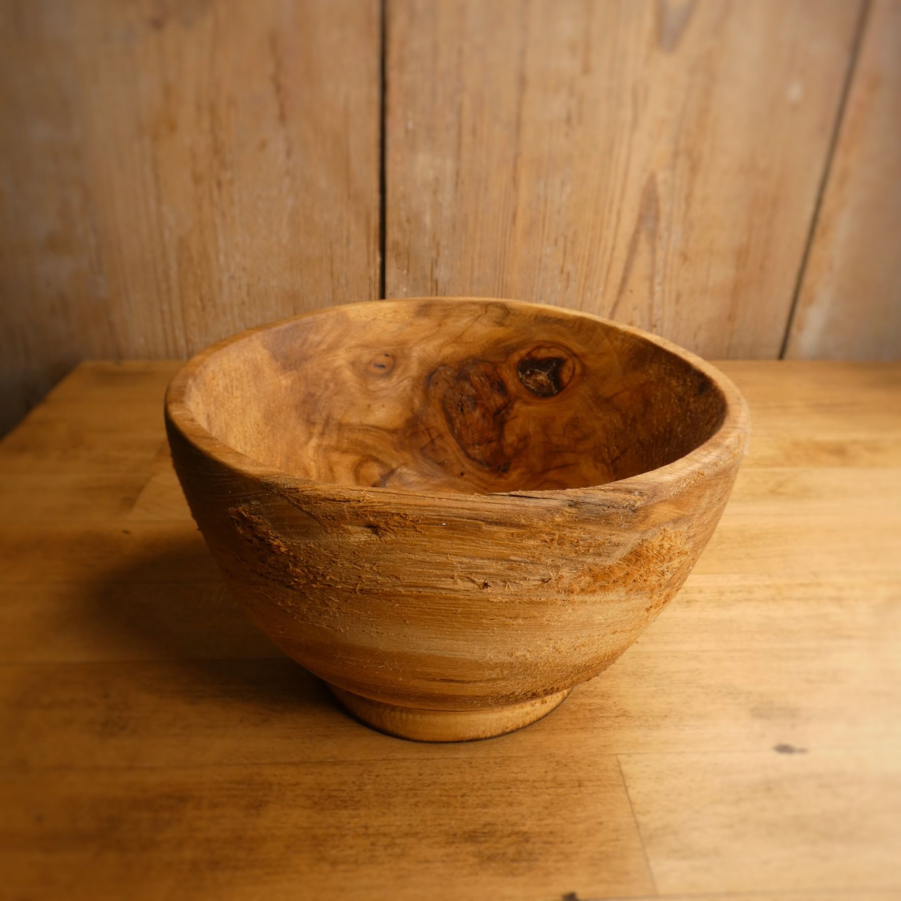 Miska misa drewniana kasztan handmade wooden bowl boho rękodzieło etno