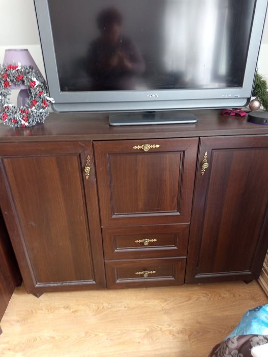 2 piekne komody sprzedam