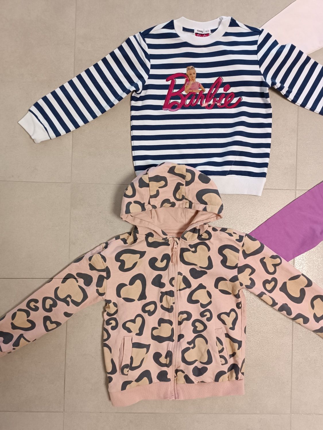 Zestaw 6 x bluza dziewczęca, Barbie, Minnie, panterka, rozmiar 128