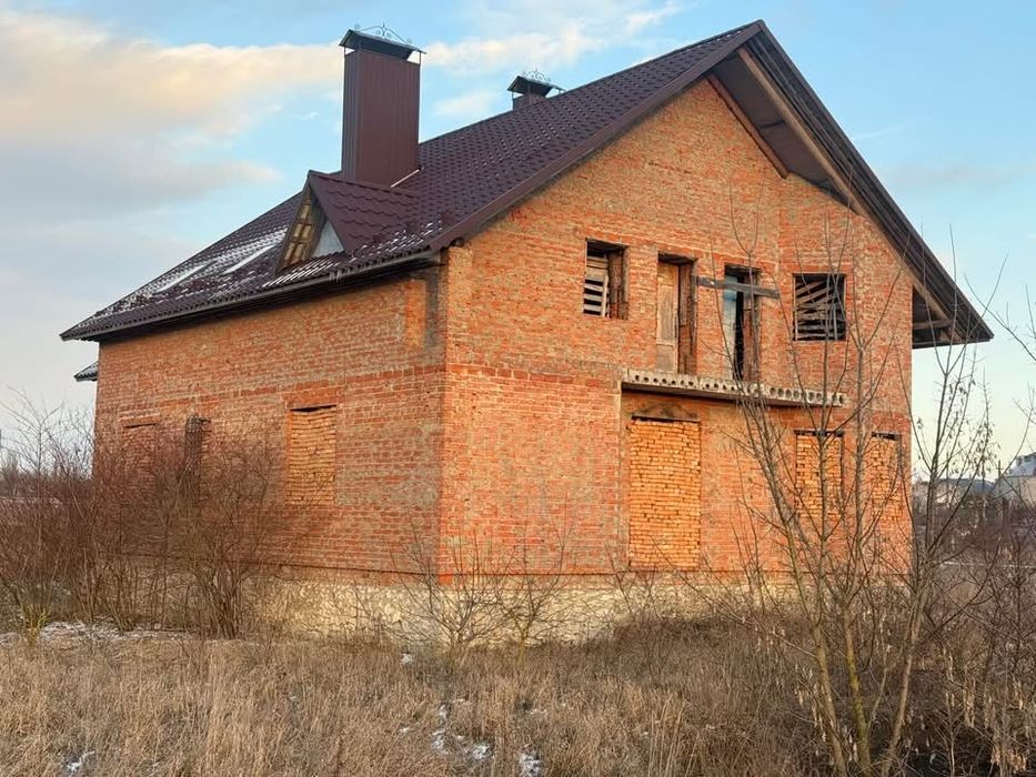 Продаж будинку с. Великі Млинівці