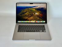MacBook Air M3 15,3 / 16GB / 512GB Space Grey
