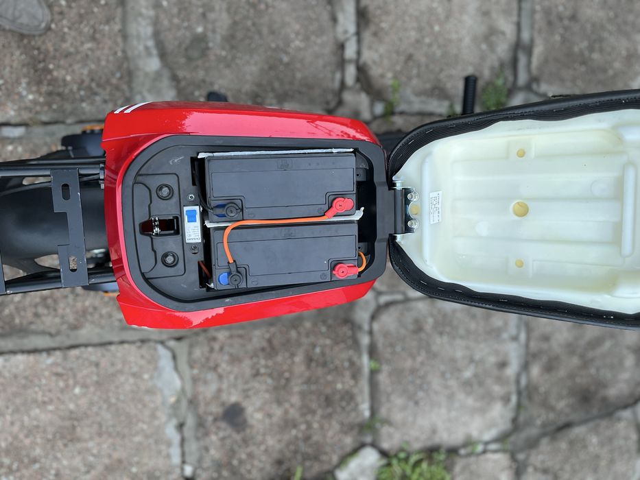 Електро скутер Forte RZ500