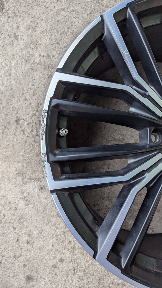 BMW 5 G30 G31 felga 20 cali 5x112 et44 Styling 846M