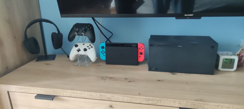 Xbox series X 2 pady + słuchawki steelseries
