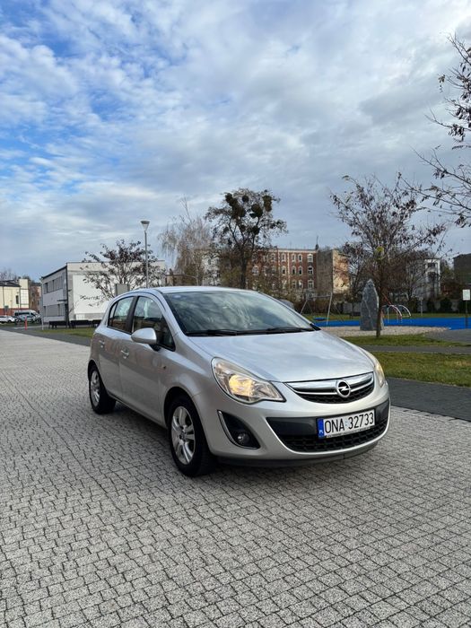 Opel Corsa 1.2 2011r klima Alu Serwis Prywatna