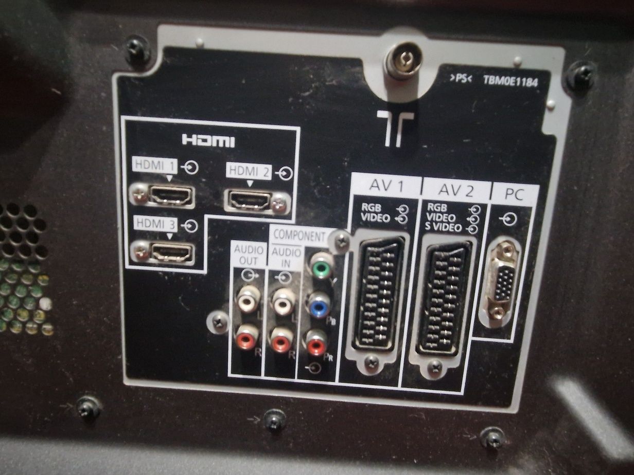 Telewizor plazma  Panasonic Viera 42 cale  stan bdb