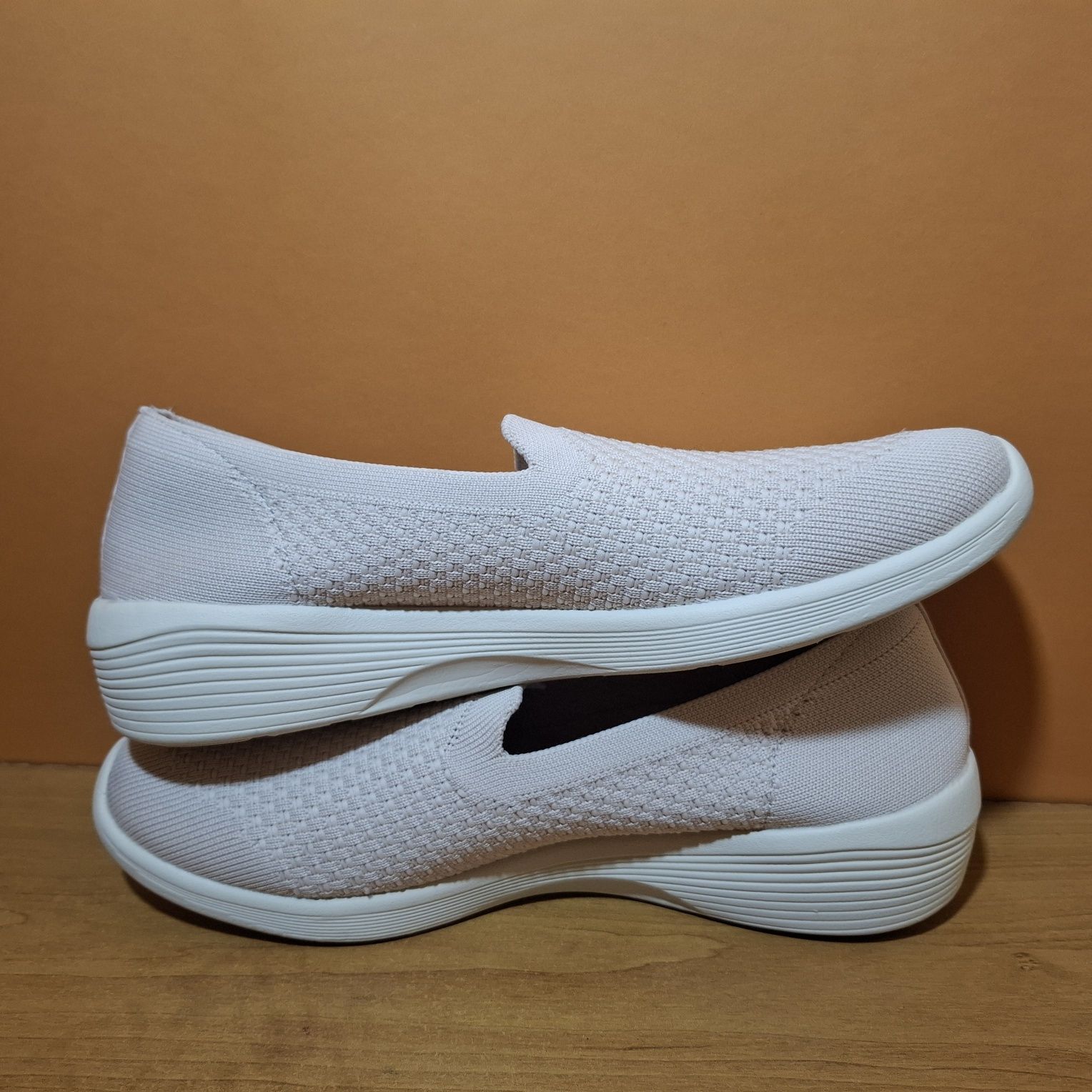 Жіночі фірмові мокасіни Sketchers