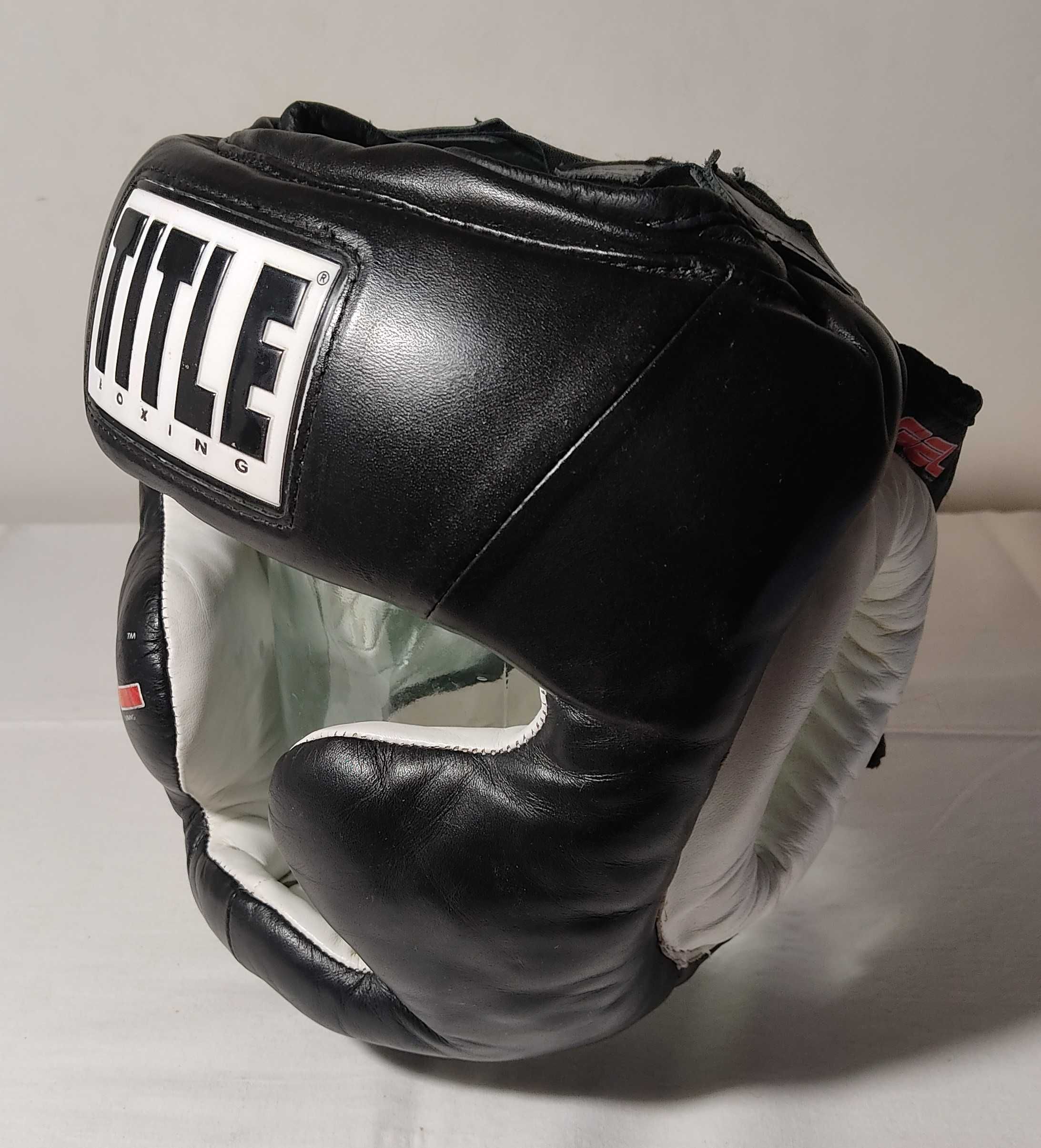 Шлем для бокса TITLE GEL