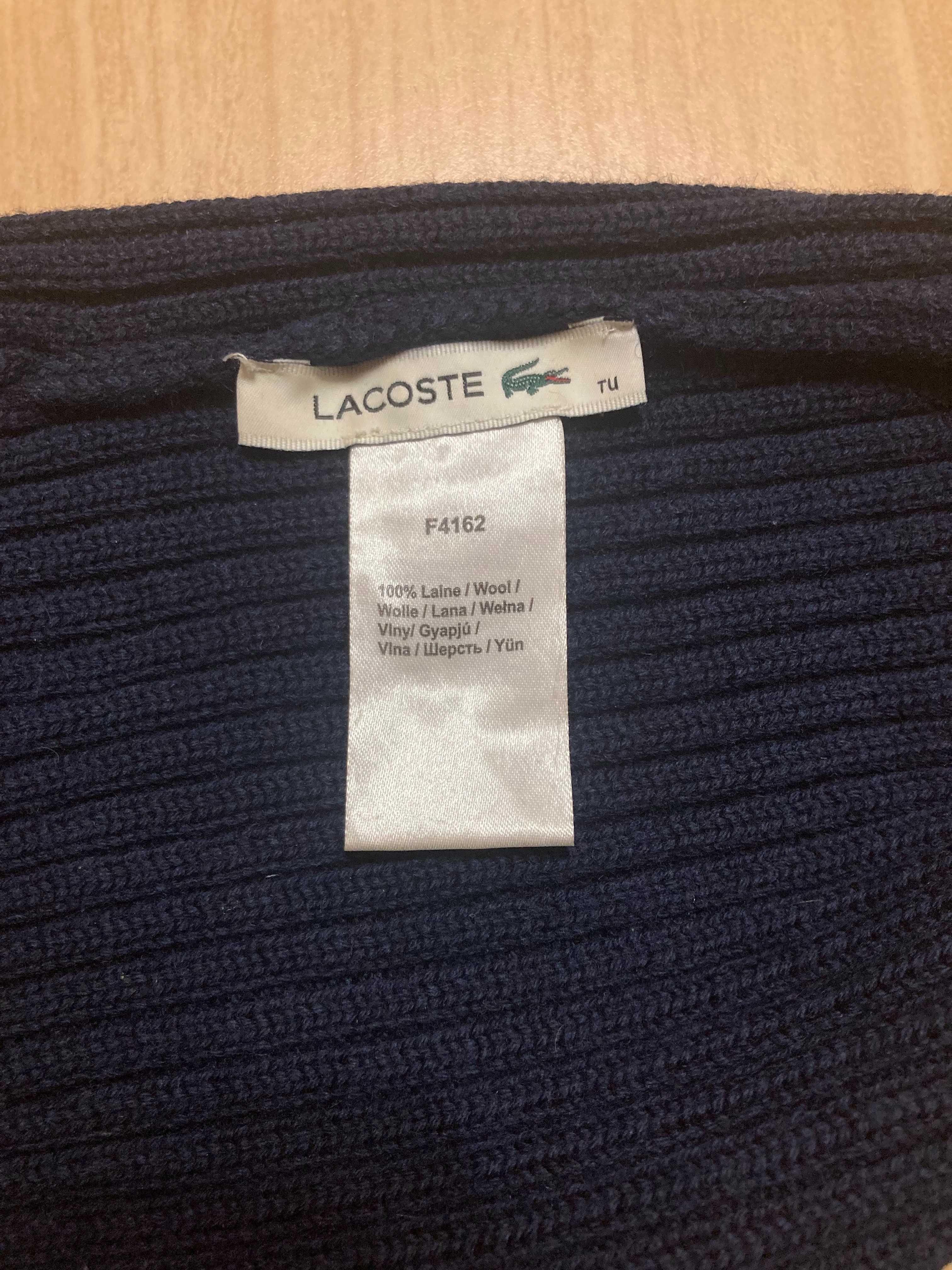 Шерстяная шапка бинни Lacoste. Размер универсальный