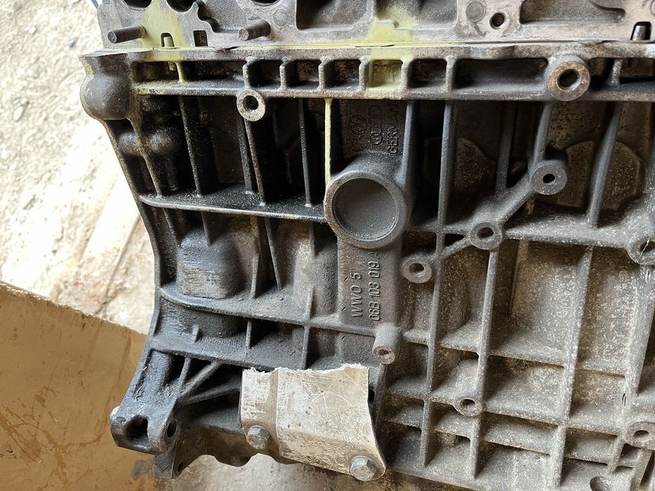 Двигун Skoda Tour/VW Golf IV/ Audi A3 8L 1.6 AKL/AEH 8V 100 к.с 8076