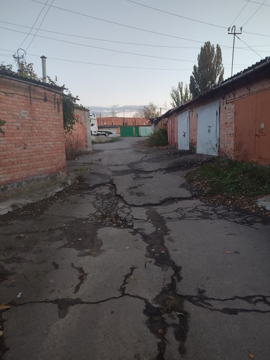 Продаж гаража район електромережі