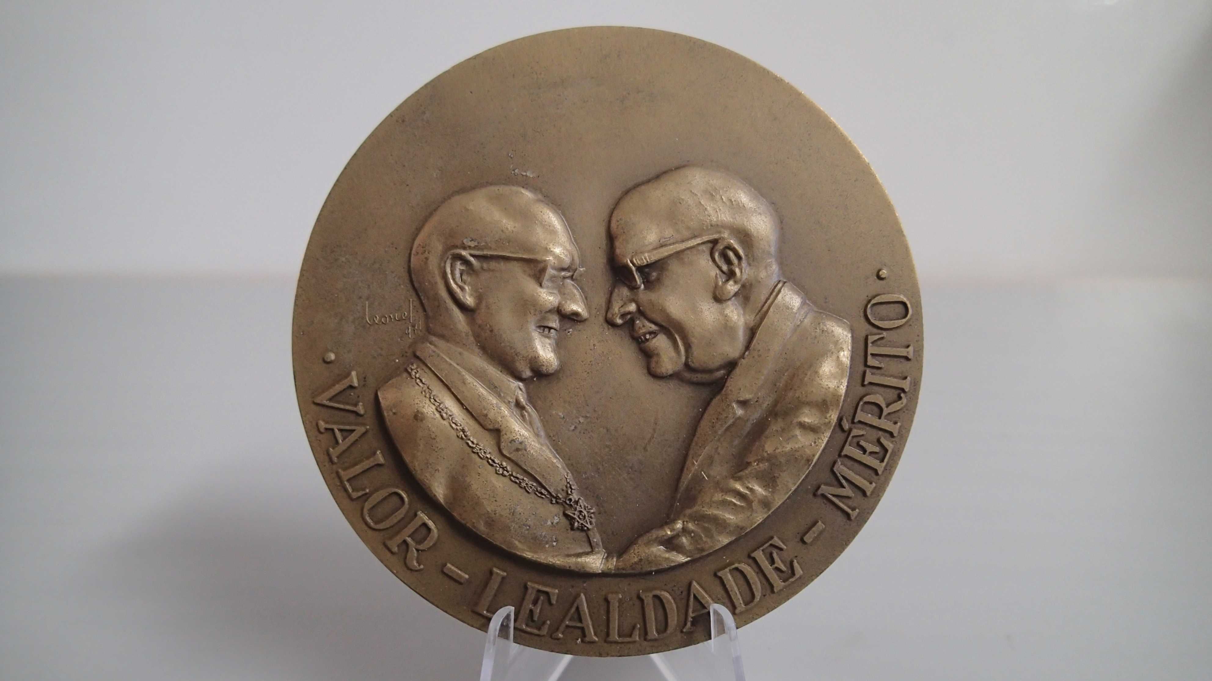 Medalha em Bronze da Homenagem a Marcello Caetano