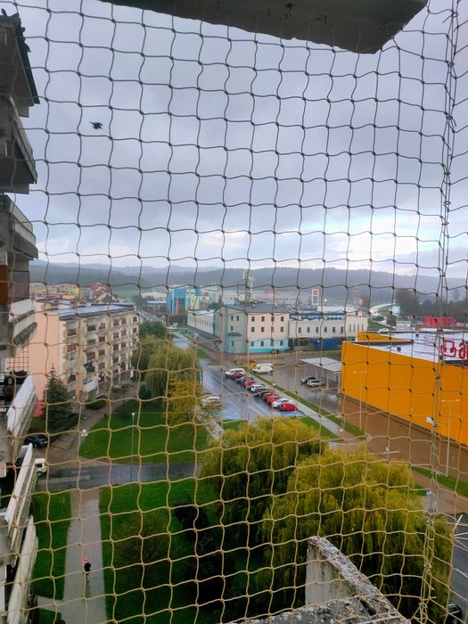 Siatka dla kota, siatka na balkon, taras, przed gołębiami, moskitiery