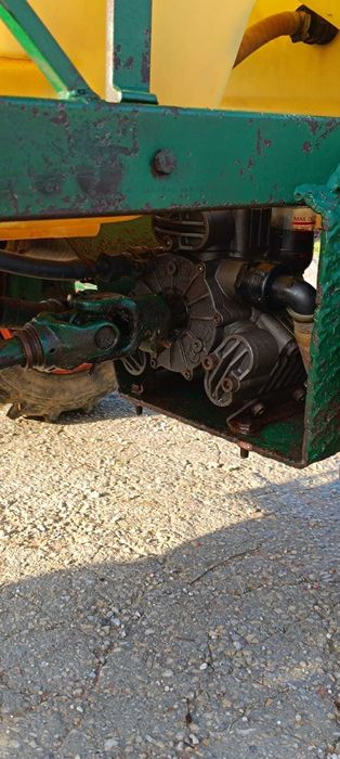 Reboque Pulverizador