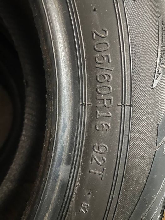 Зимняя резина R16 шип 205/60/16 Шины