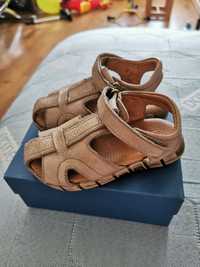 Zecchino Doro
итальянские кожаные сандалии, босоножки,16 см