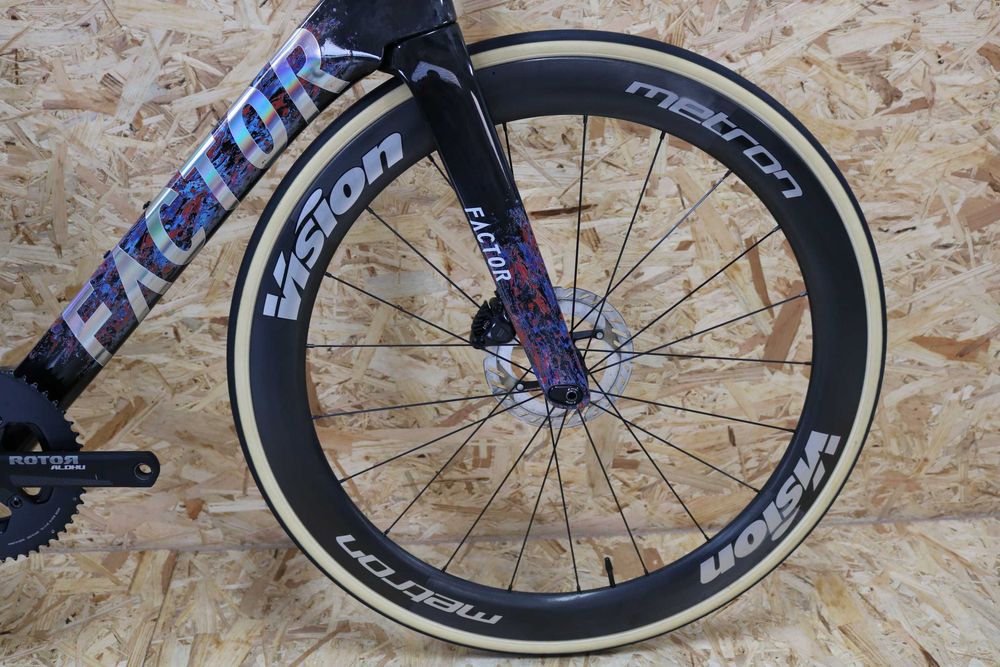 Bicicleta topo de gama Factor Ostro Vam 2.0