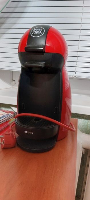 Капсульна кавомашина Nescafe Dolce Gucto