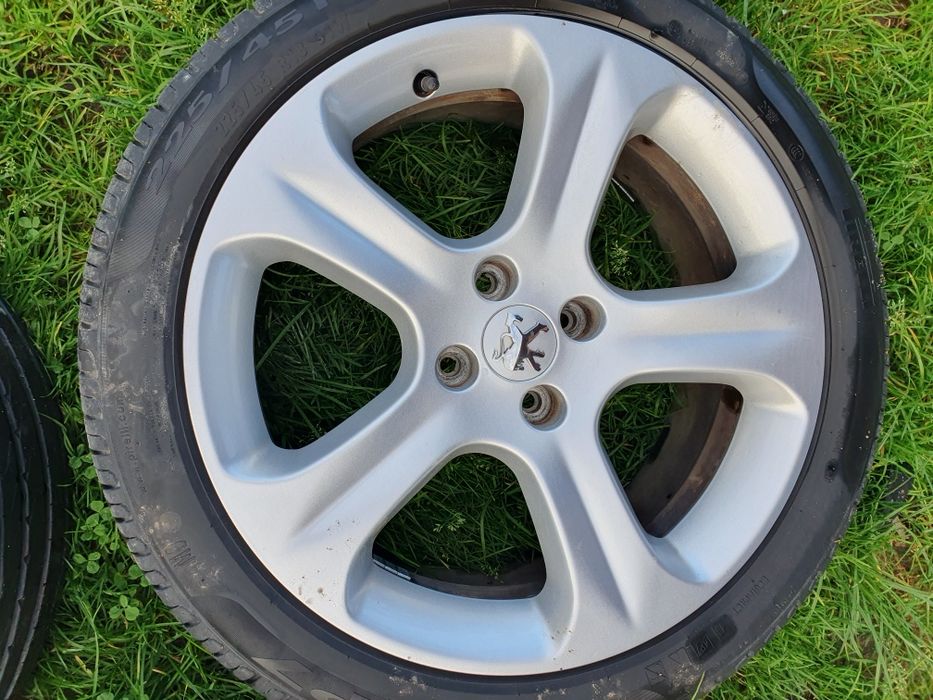 Alufelgi 4x108 18 cali Peugeot 3008 ładne opony