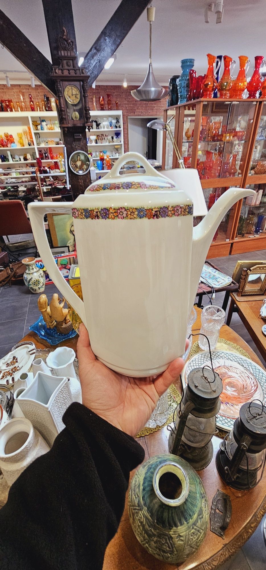 Porcelanowy, przedwojenny dzbanek - Huta Franciszka
