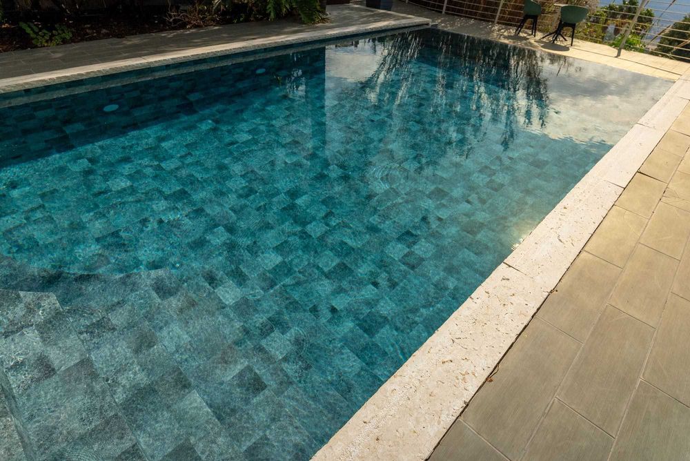 Piscina nova com Tela Armado lisa ou 3D — Qualidade e Garantia!