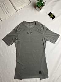 Термо футболка Nike