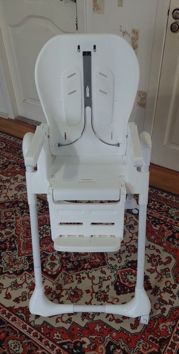 Крісло для годування